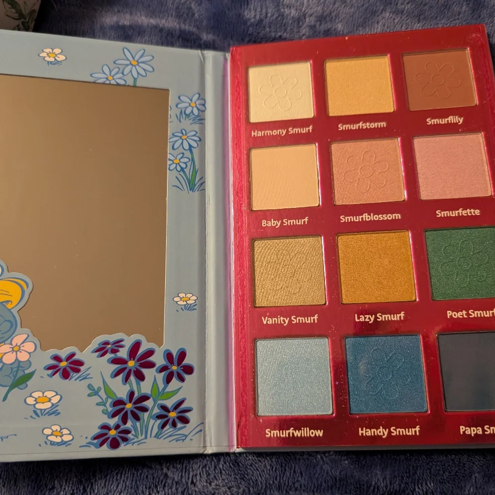 TASTE BEAUTY X THE SMURFS 12 Eyeshadow Palette W/ Mirror BRAND NEW